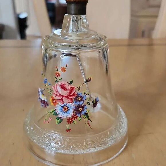 Glass Foral dinner bell made in England - Picture 5 of 5
